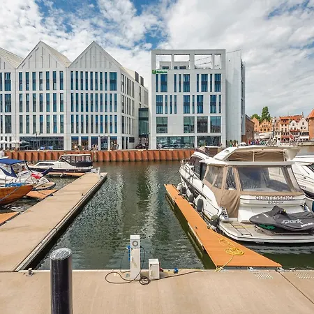 Yacht Mansion - Premium View *