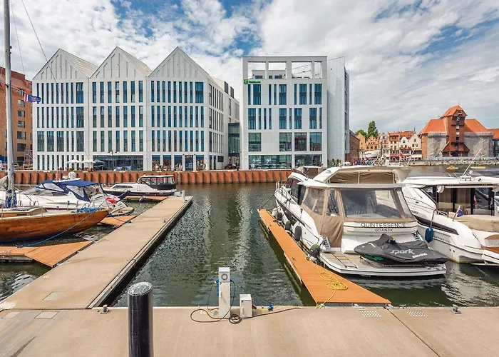 Yacht Mansion - Premium View *