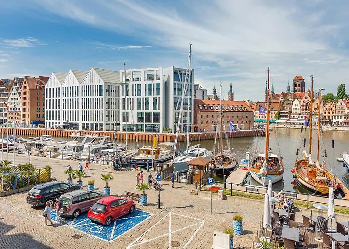 Yacht Mansion - Premium View Apartamento Gdańsk
